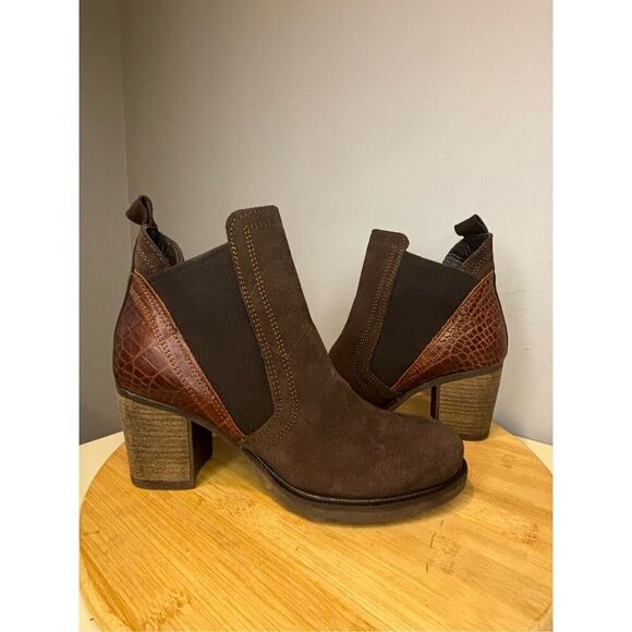 Bellini Women's Waterproof‎ Suede Croc Block Heels Coffee Chelsea Boots Sz 7-7.5 - Picture 4 of 7